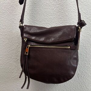 VINCE CAMUTO saddle leather crossbody bag Elegant Brown Leather Shoulder Bag